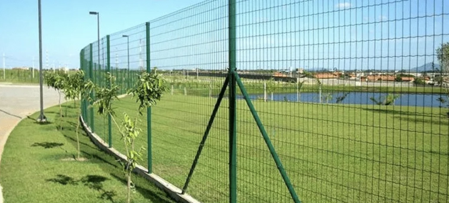 Kit 2 Rolos Tela Soldada Revestida Pvc Verde Total 50m X 1m — imagem 4